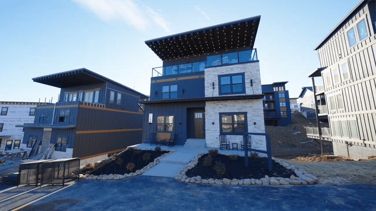 5-Bedroom Luxury Rooftop Cabin | Sevier County STR Investment | High ROI Smoky Mountains Airbnb
