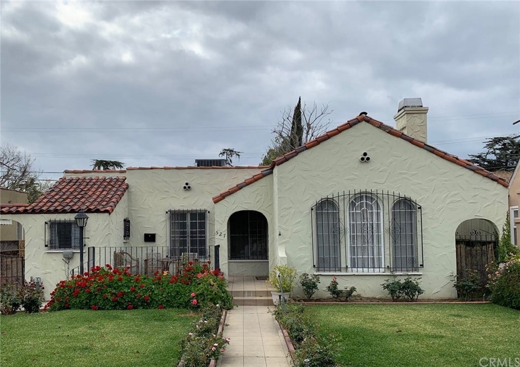527 N Irving Blvd