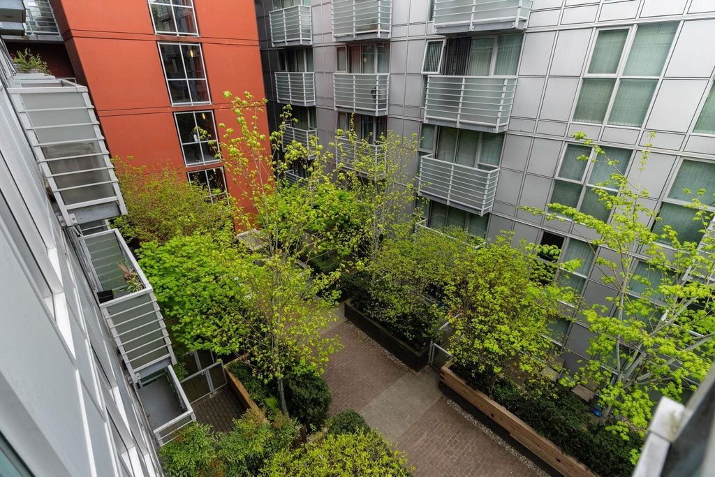 168 Powell St, #509