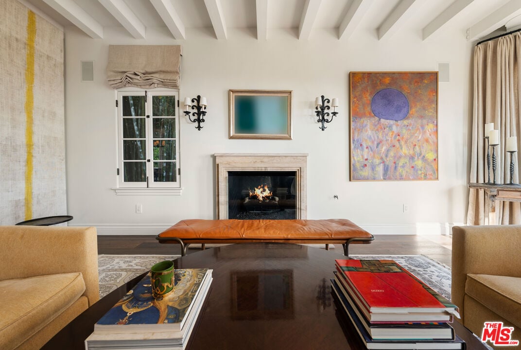 Miller, Los Angeles, 90069