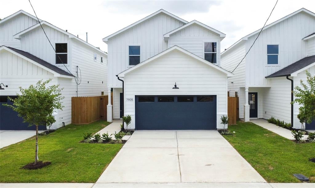 7905 James Franklin St