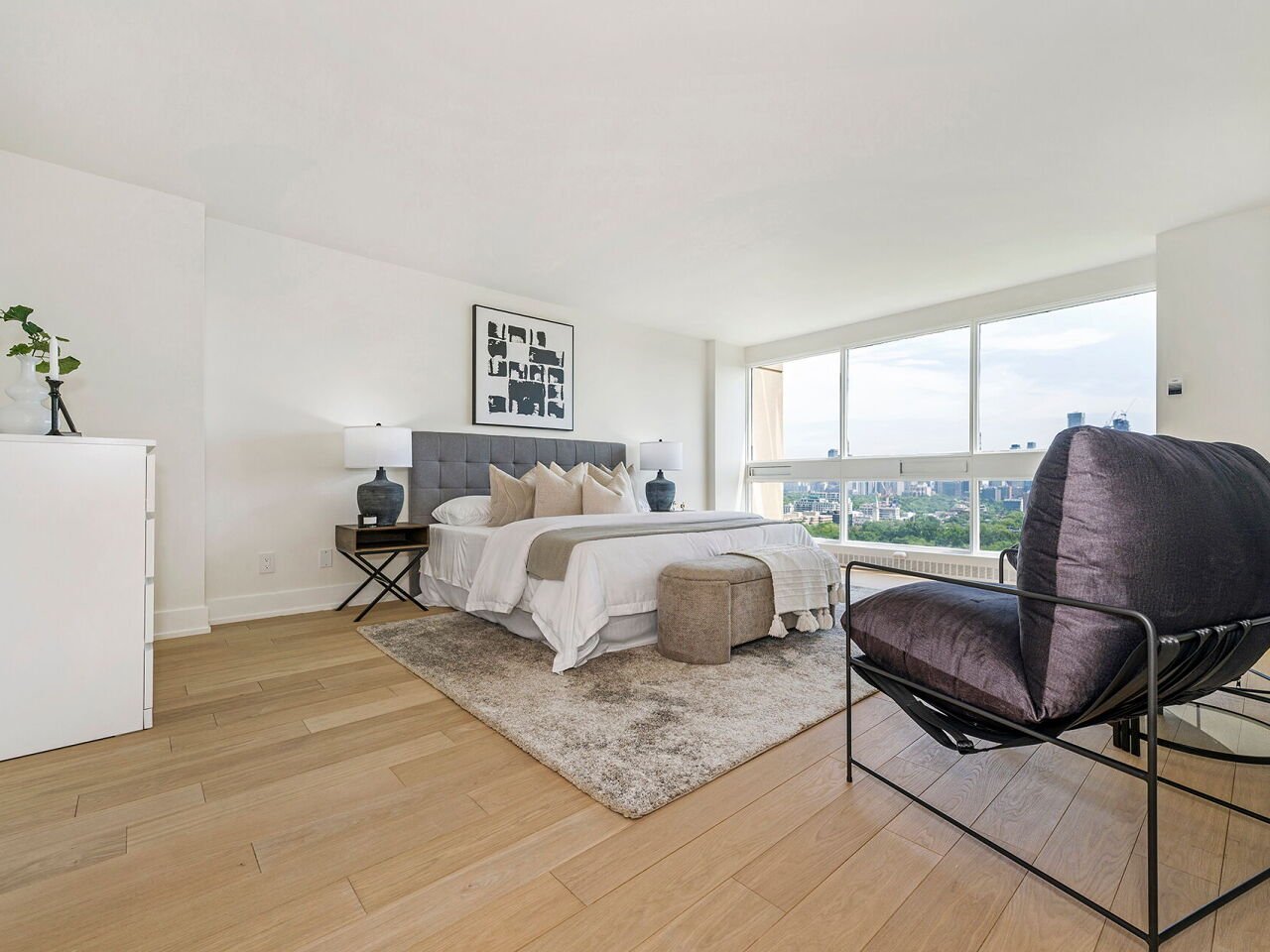 63 St Clair Ave W Unit: 1701