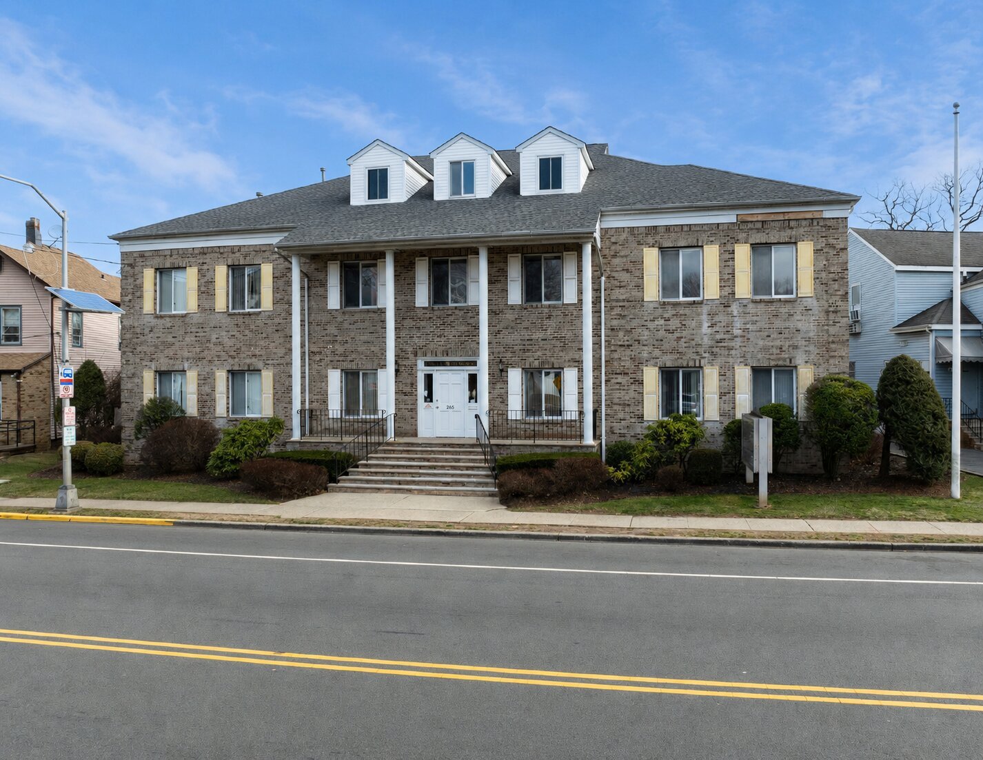 265 Broad St