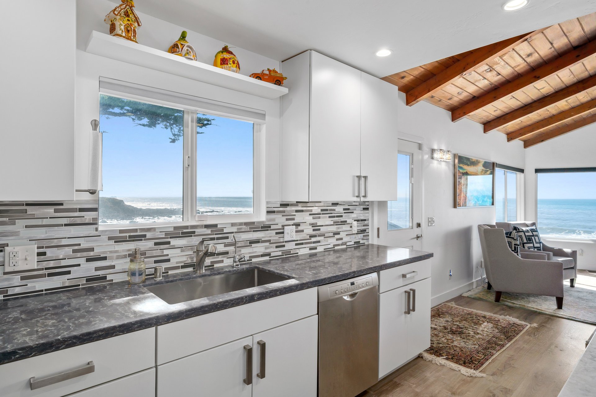 Luxury Oceanfront Cambria Home - 1933 Sherwood Dr