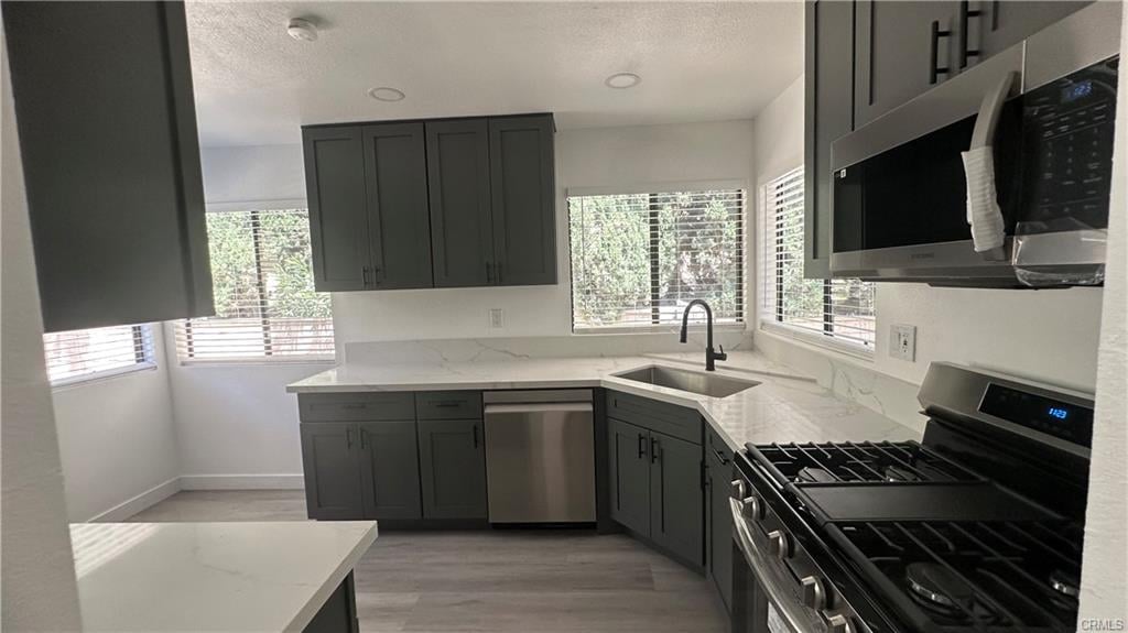 35 Rainbow Ridge