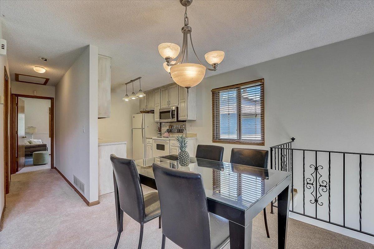 8715 Maplebrook Pkwy N