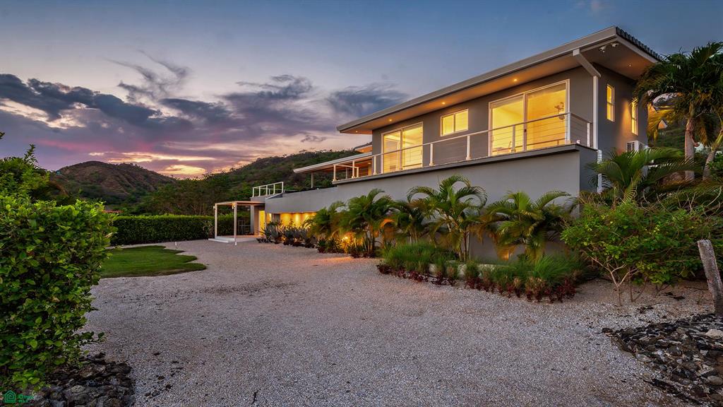 Dos Rios 65 | Modern Ocean View Luxury Home with Studio Apartment