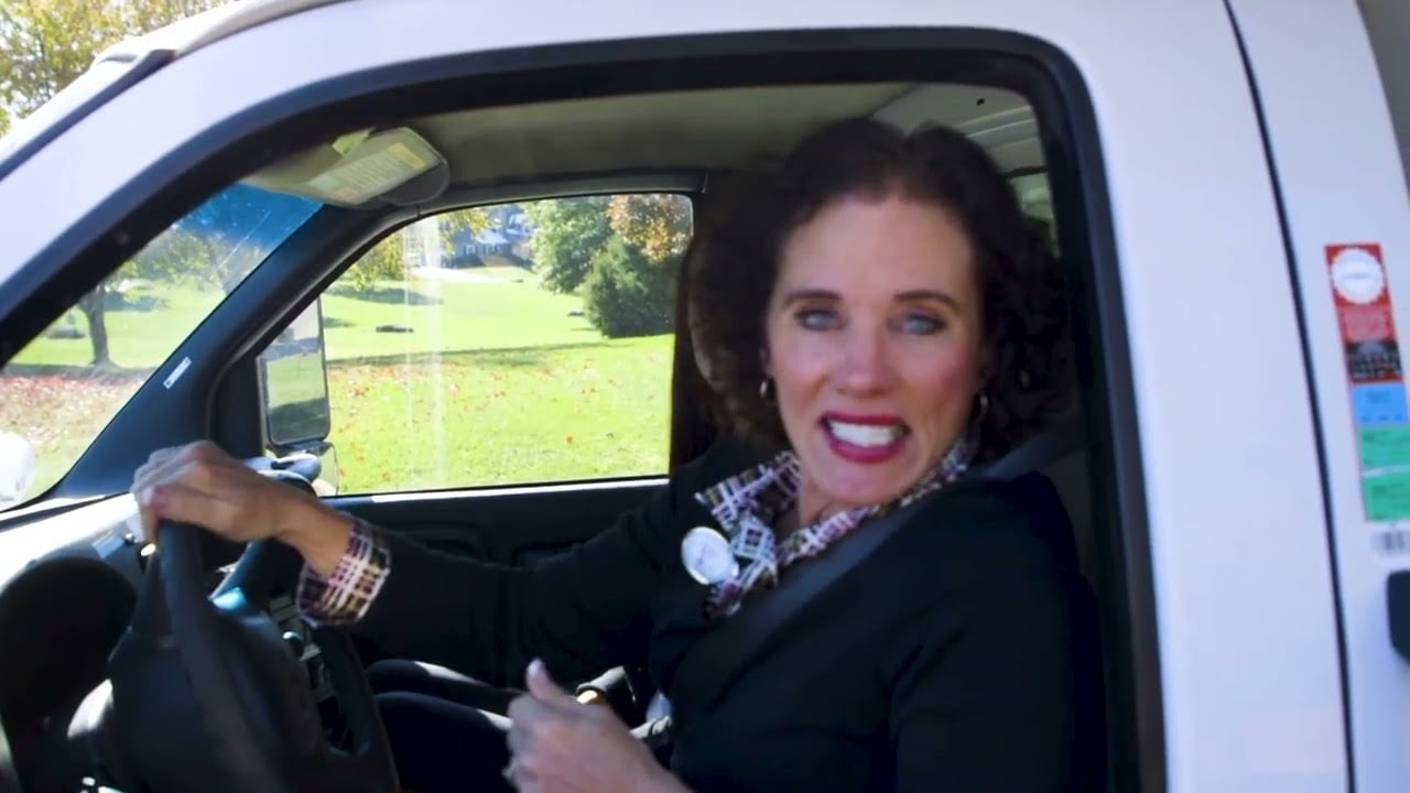 Sandra Kenney Team Homes and Moving Van "A Moving Experience"