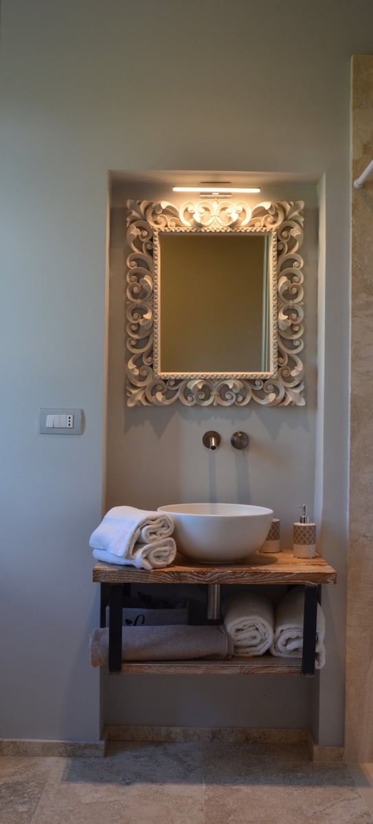 Tuscan Villa With Panoramic Country Views