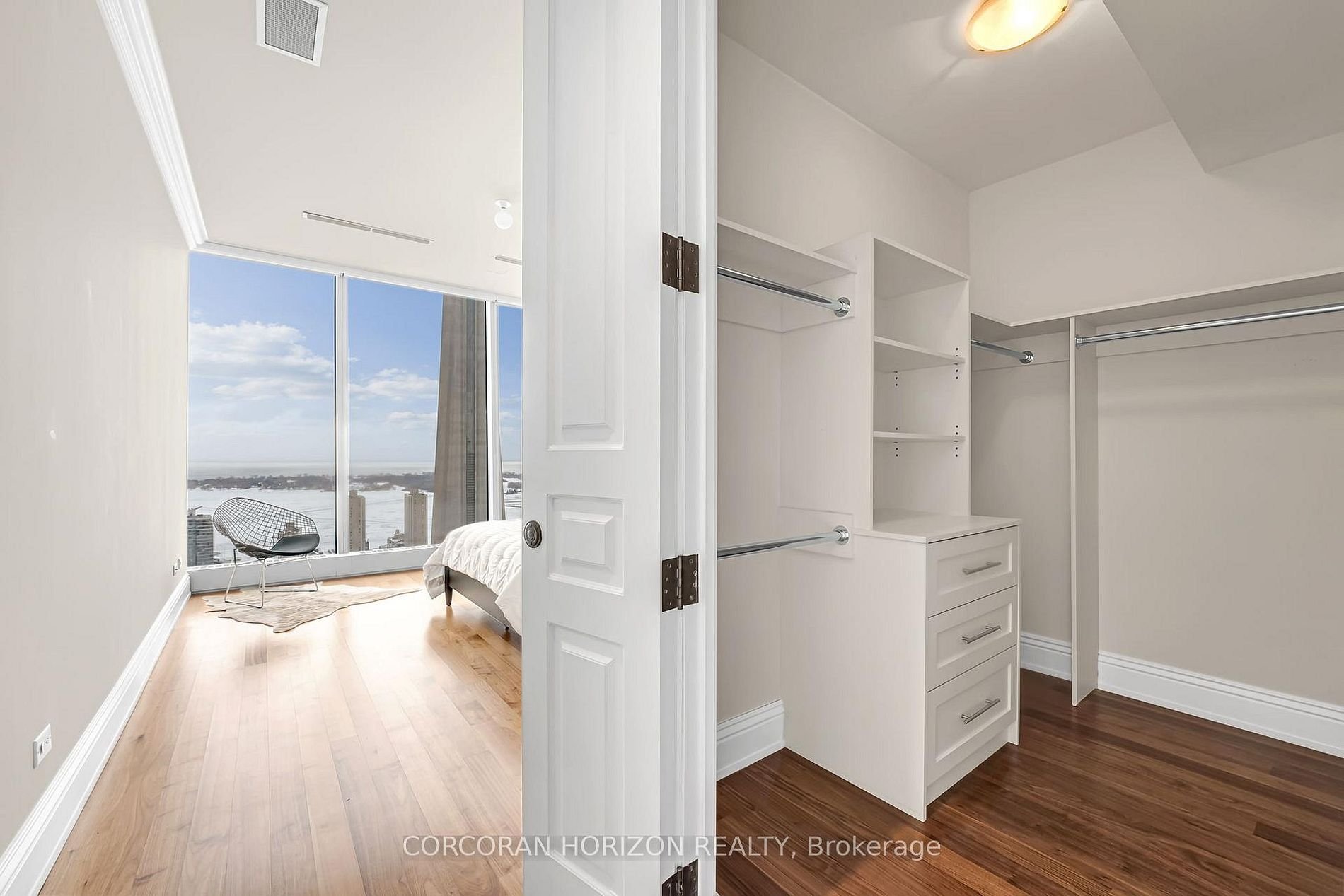 THE RITZ-CARLTON RESIDENCES FOR LEASE