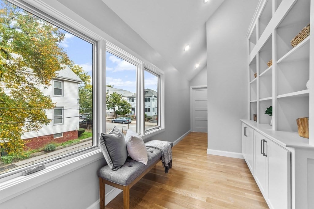 90 Holworthy St Cambridge, MA 02138
