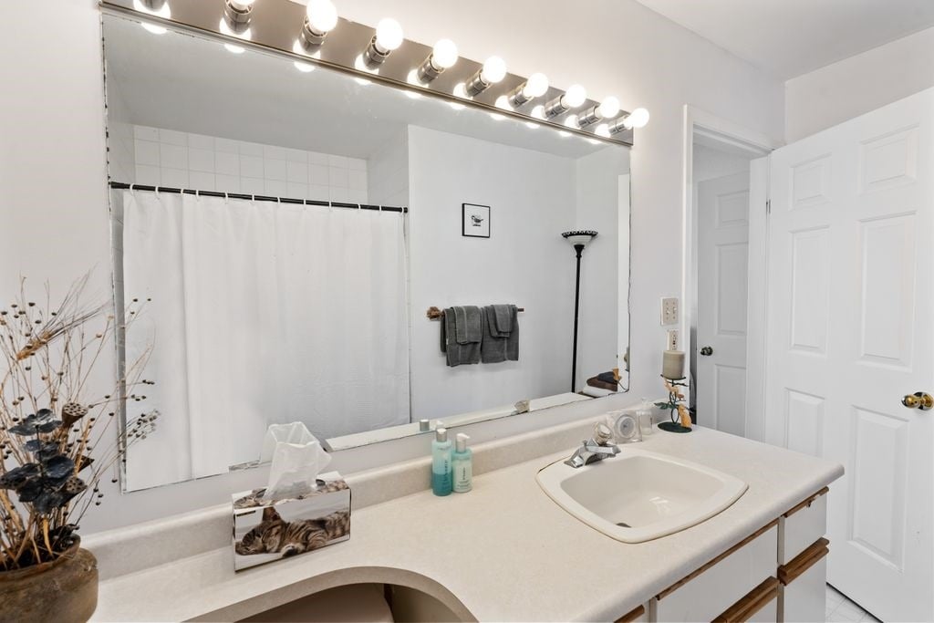 1318 Brunette Ave #5