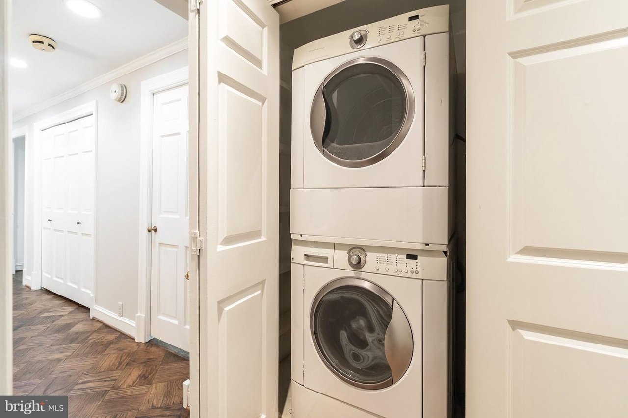 2700 Virginia Ave NW Unit 101/102
