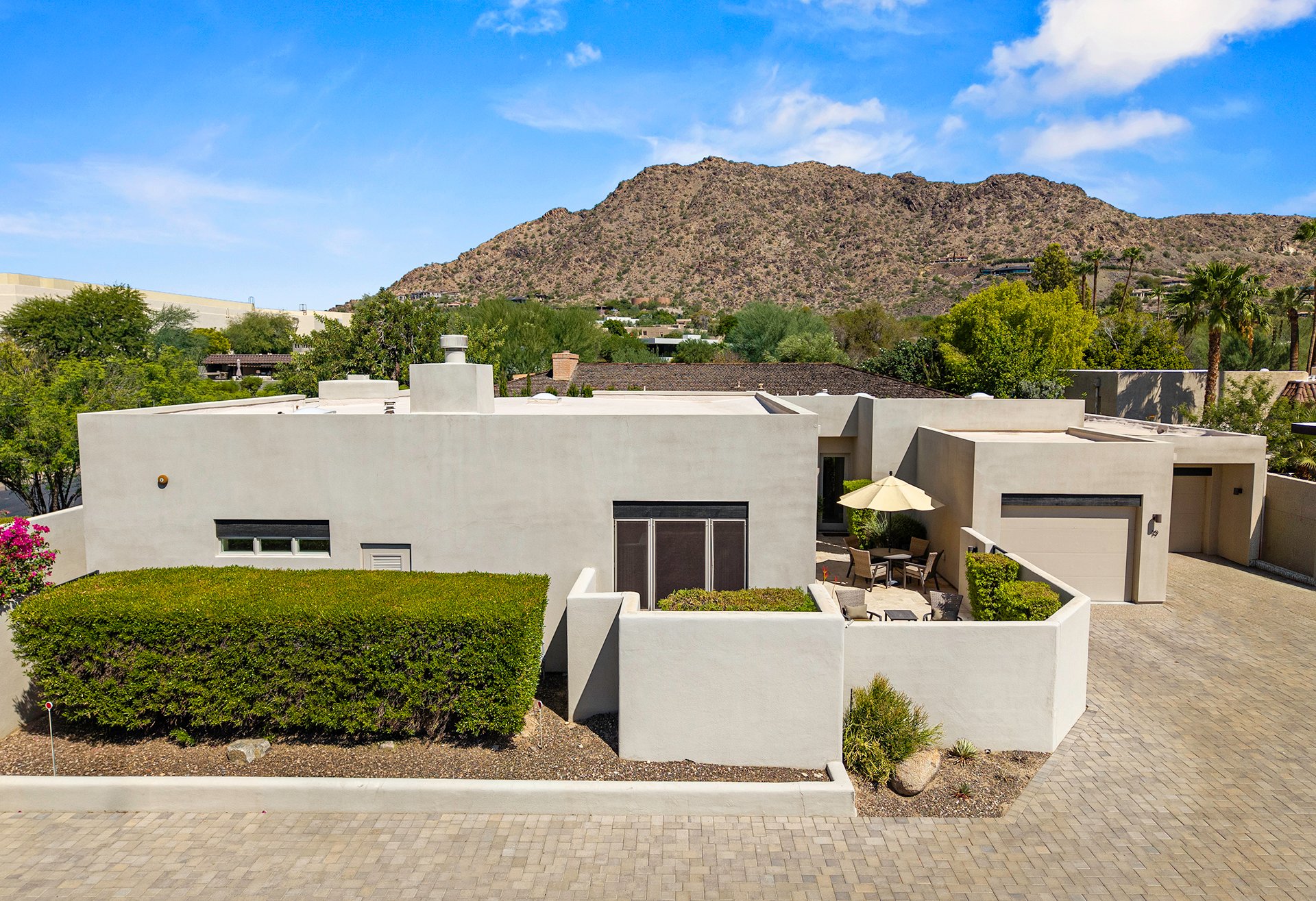 5434 E Lincoln Drive 19