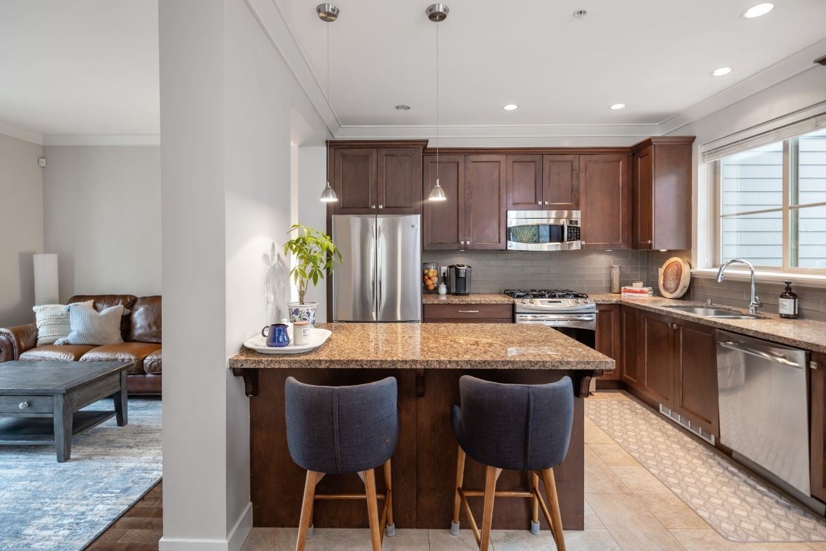 897 Premier St, #1