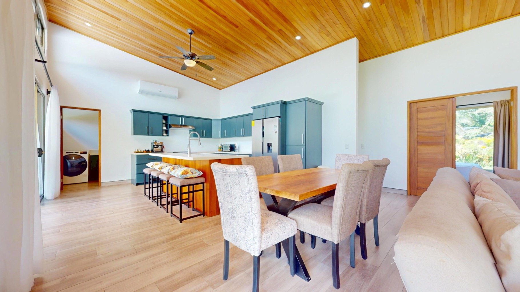 Modern 3-Bedroom Home with Pool in Gated Community, Ojochal, Costa Rica