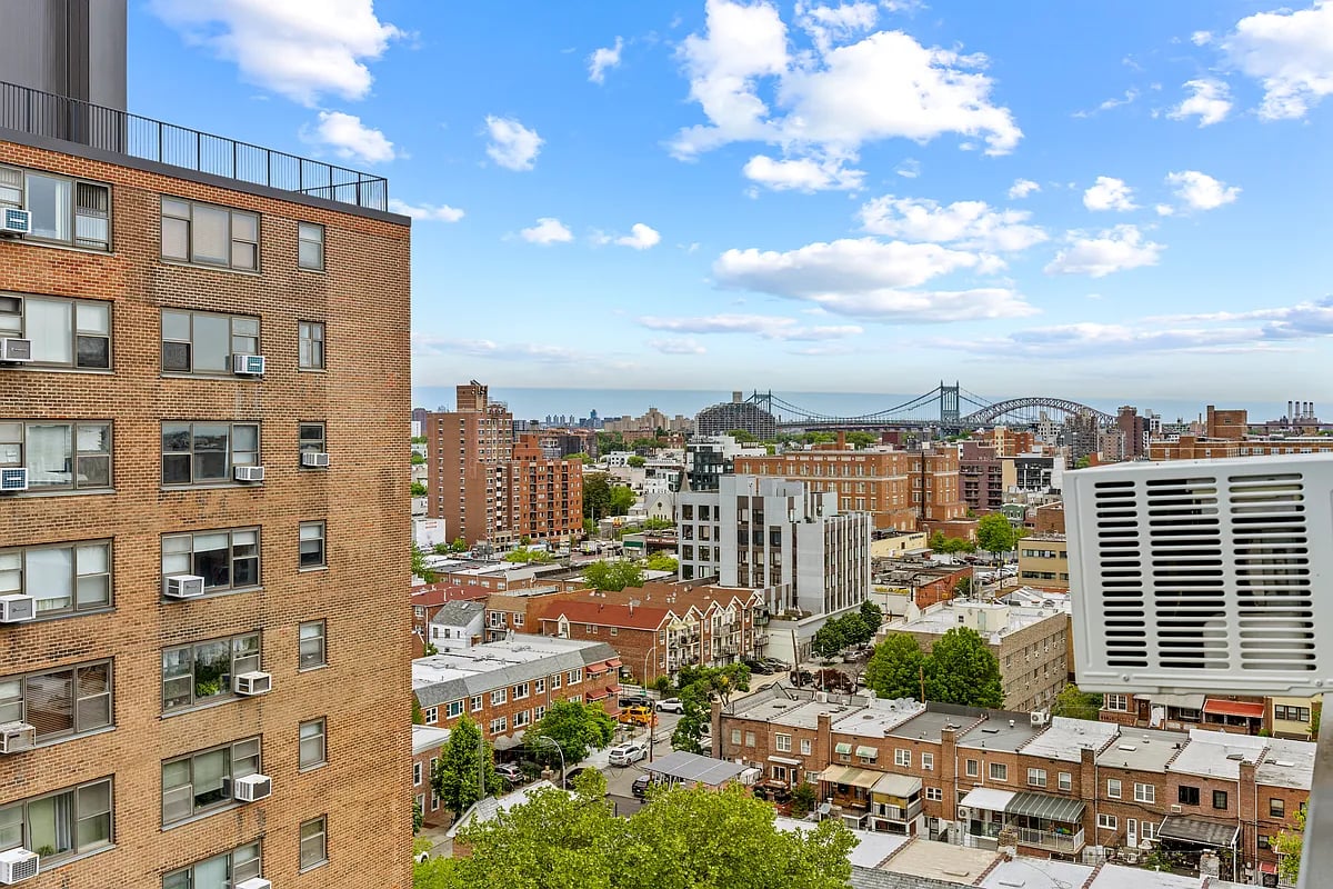21-66 33rd Road Unit: 12B