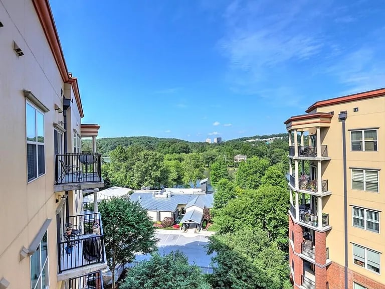 200 River Vista Dr #733