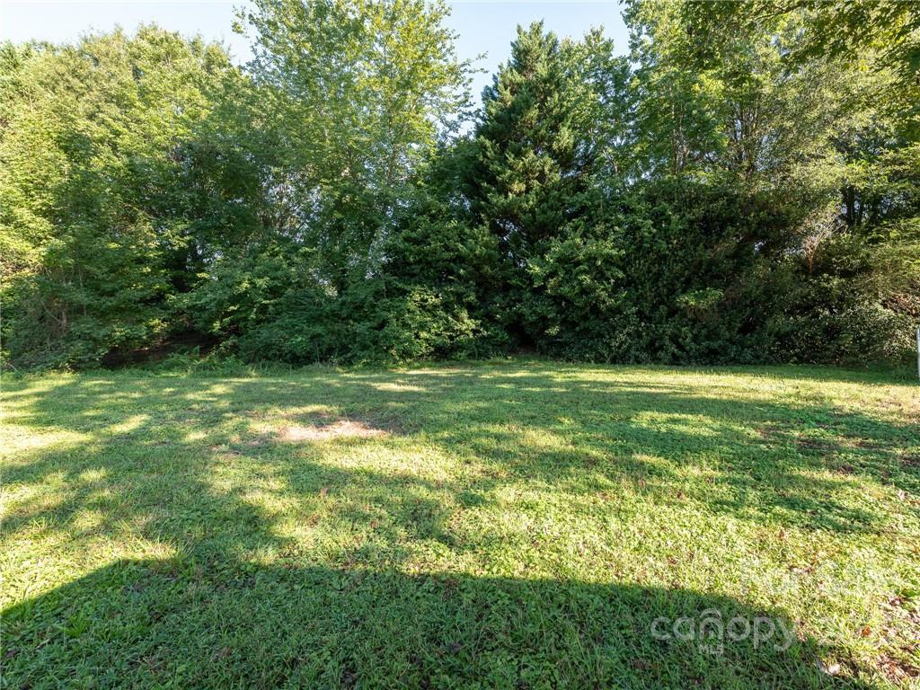 9007 Gladden Ct