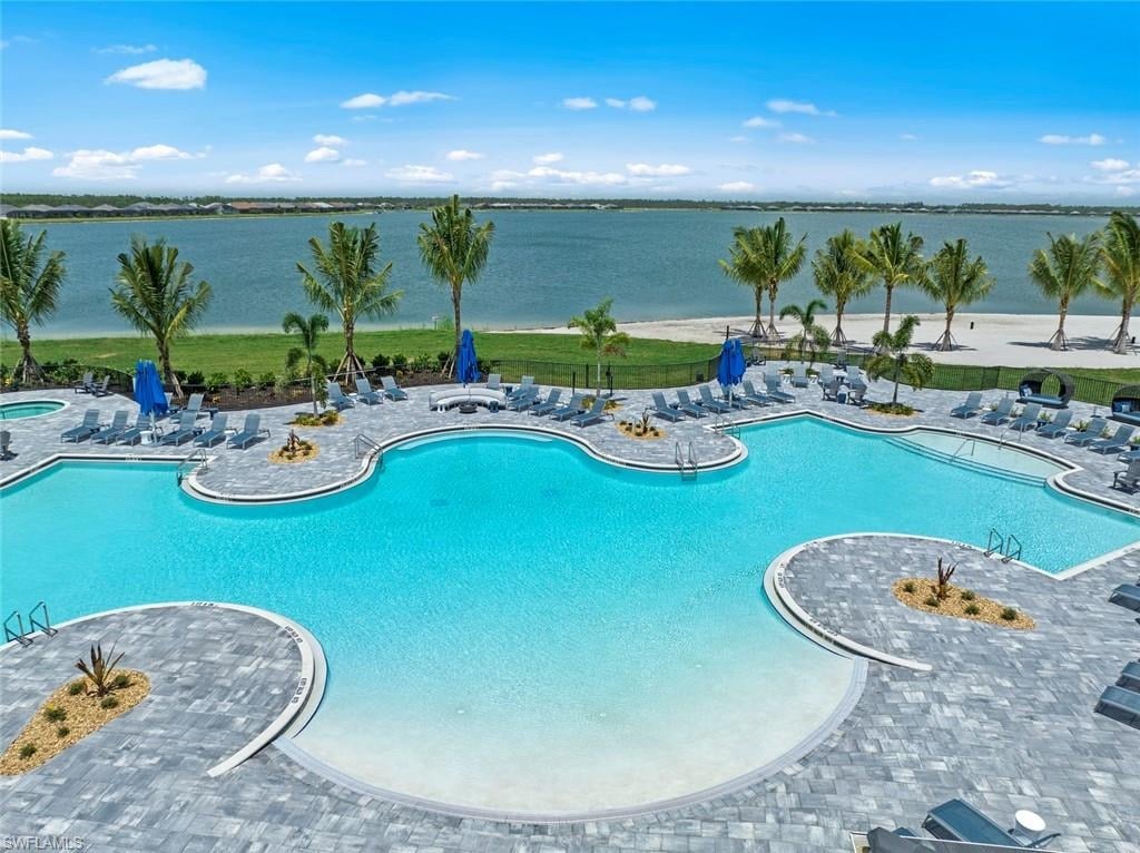 14930 Blue Bay Cir
