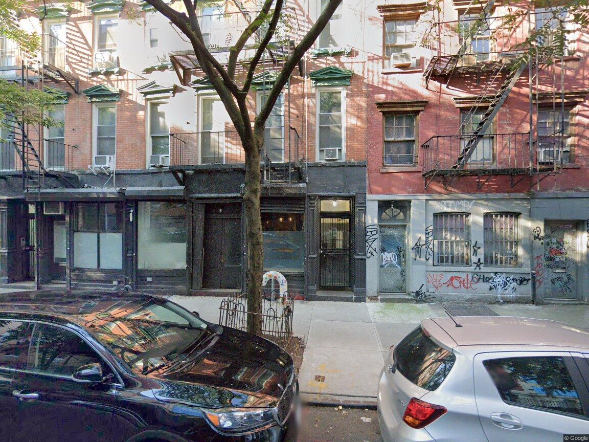 616 E 9th St APT: 3W