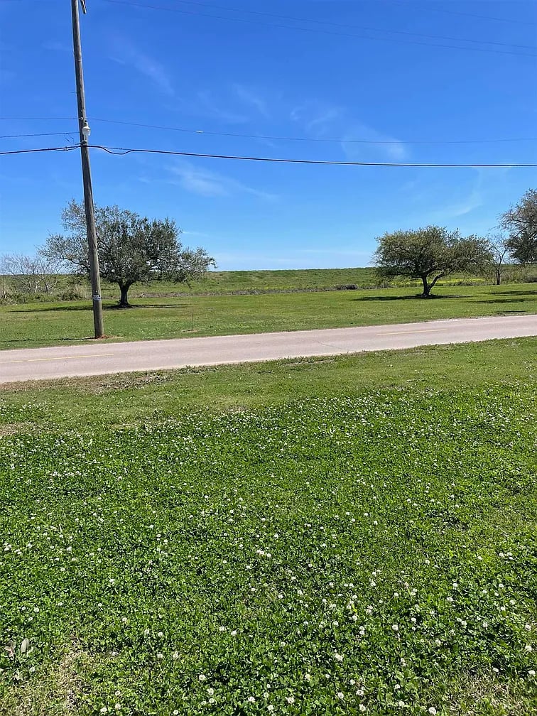 2168 Hwy 55