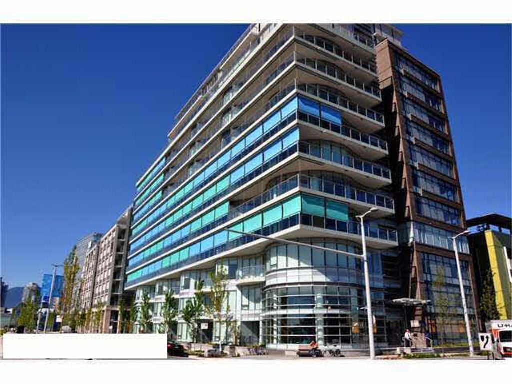 181 W 1st Ave #909