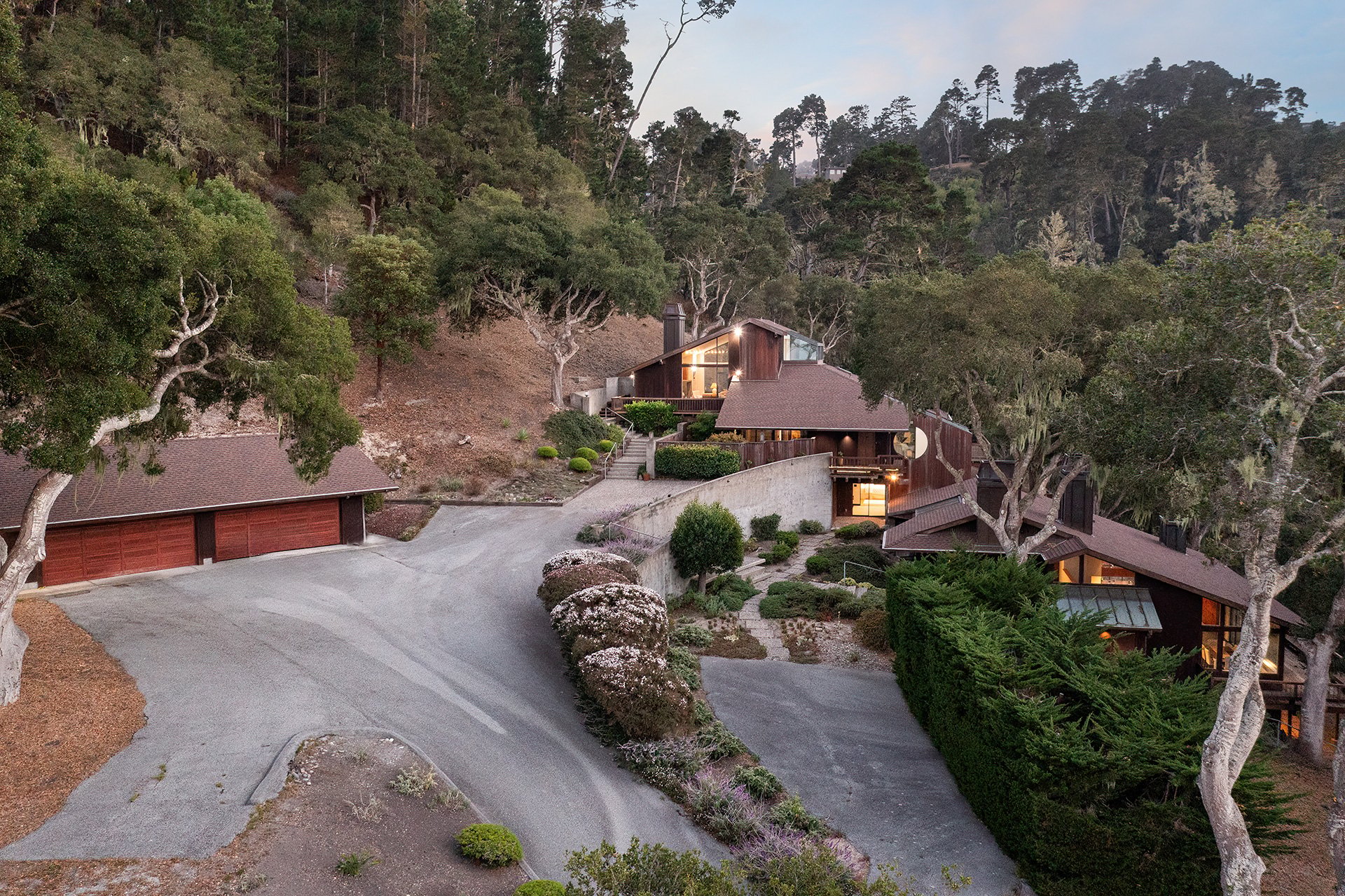 Carmel Bayview Retreat - 571 Viejo Rd