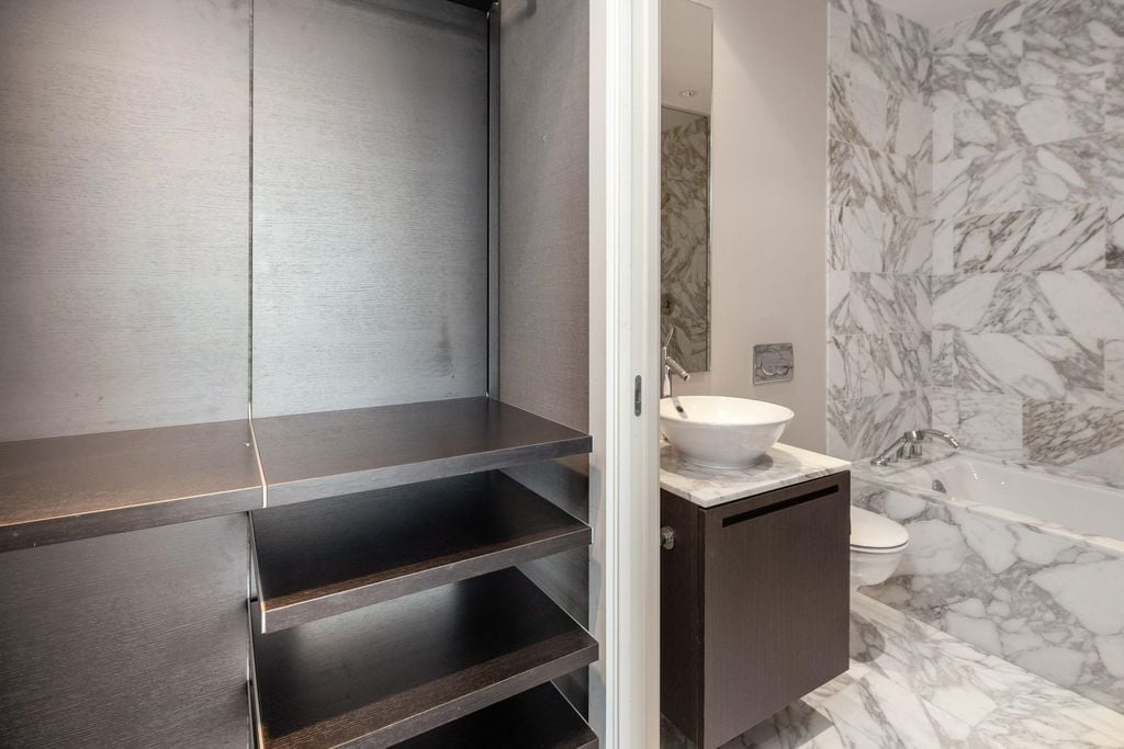 1128 W Georgia St, #4802