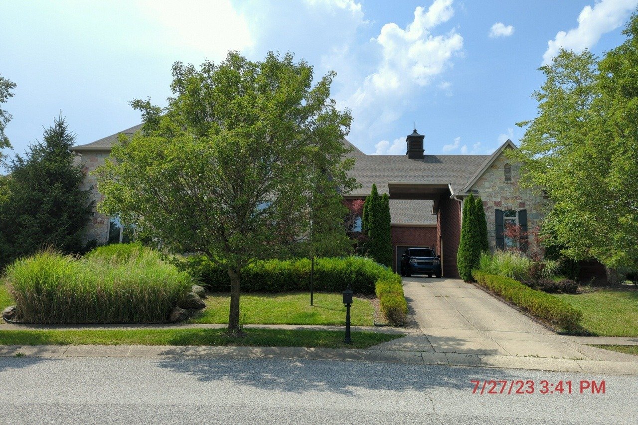 6632 Silver Creek Dr