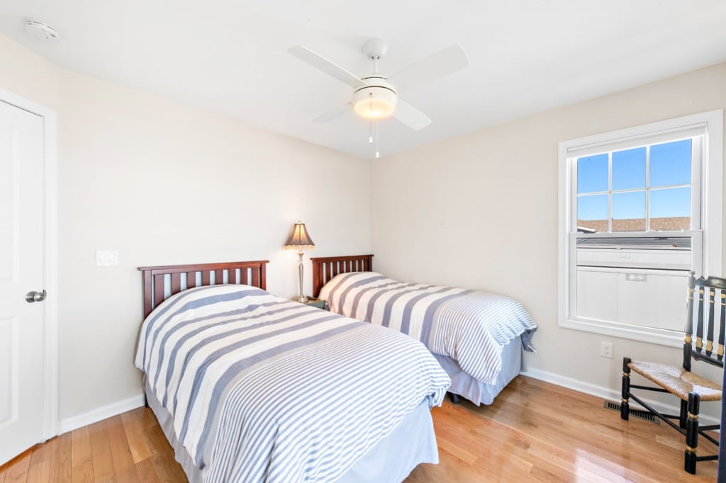 509 A Dock Road, Beach Haven