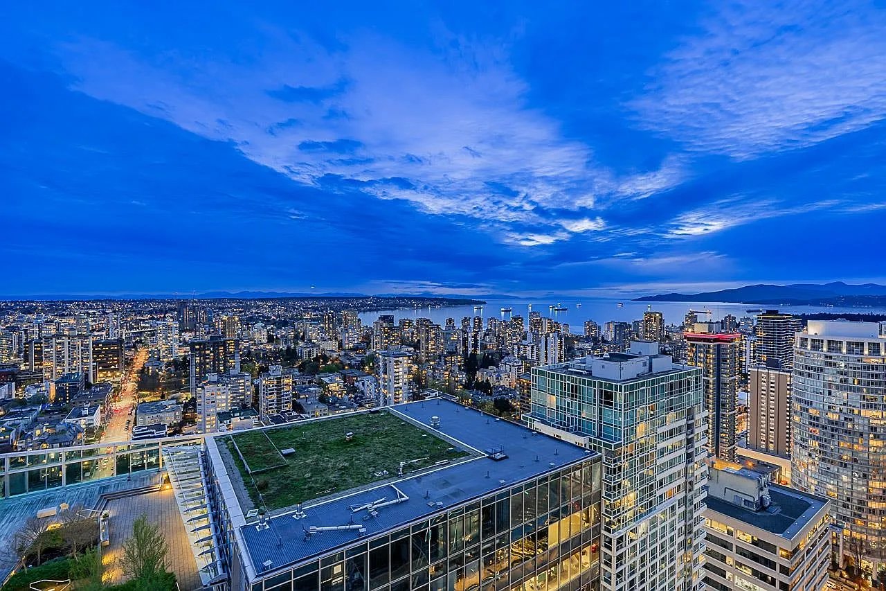 1111 Alberni St, #3806