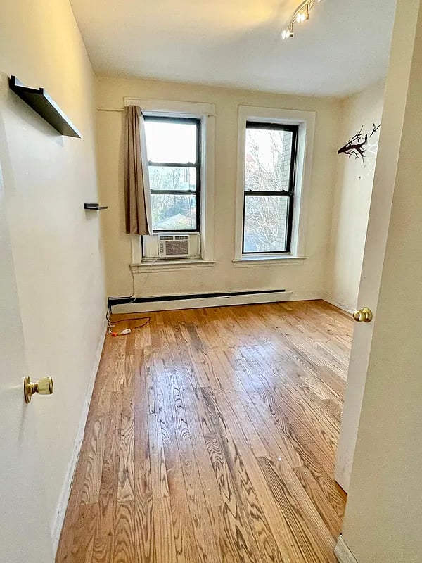 1215 Nostrand Avenue 2F