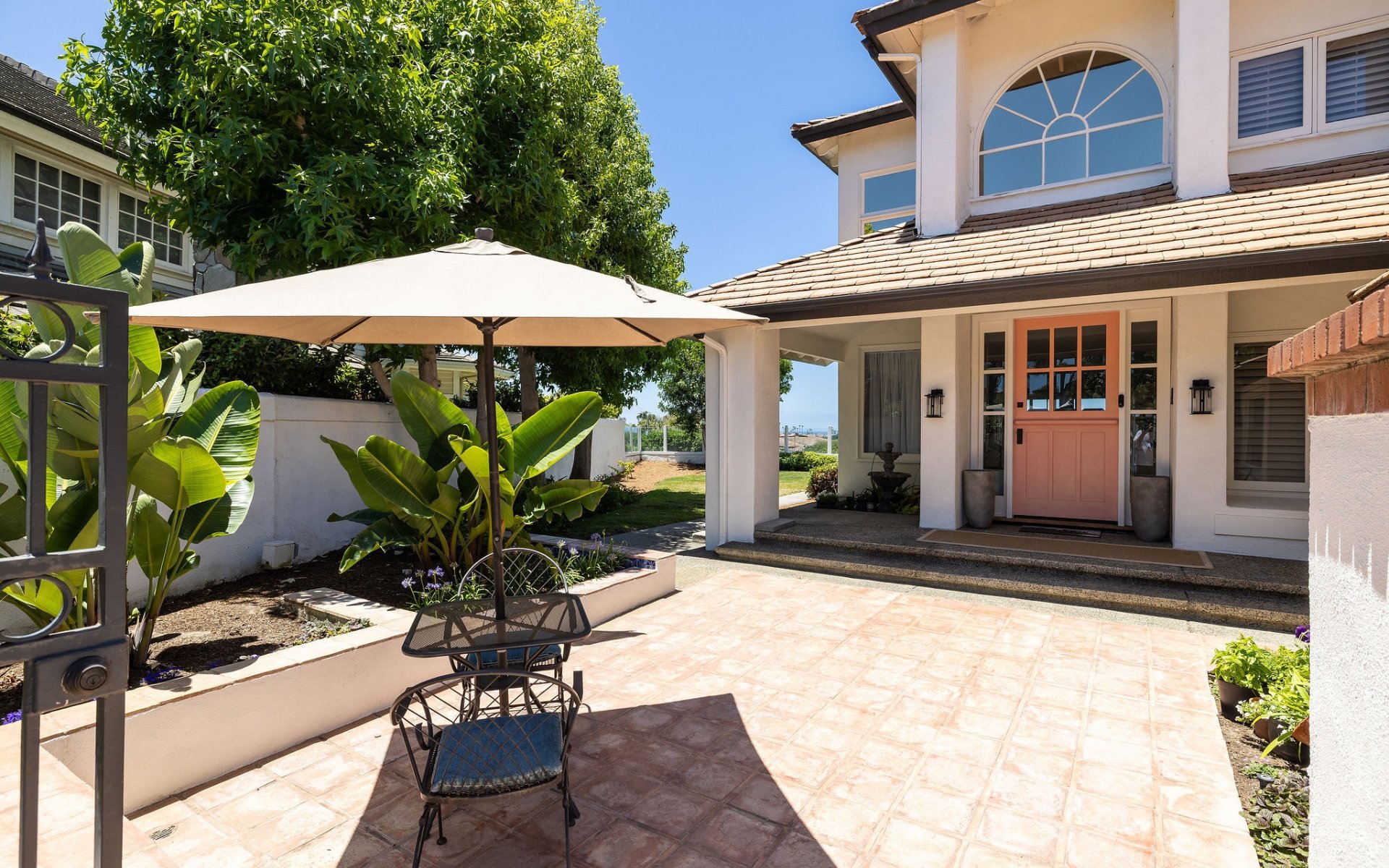 27 Los Monteros Drive