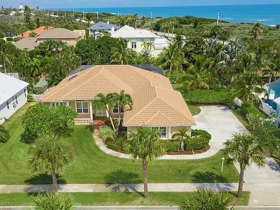 114 Windemere Pl