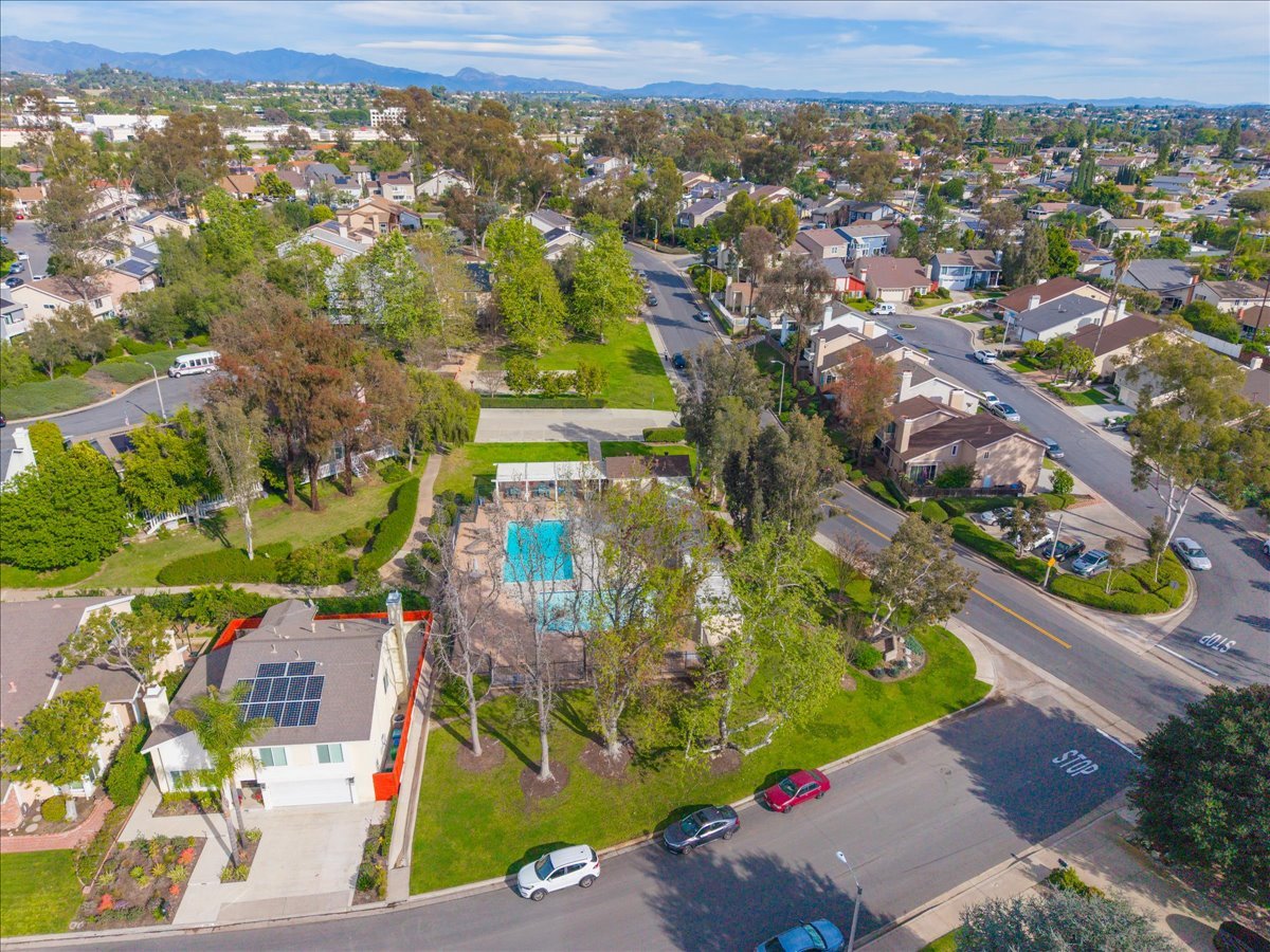 23956 Copenhagen St, Mission Viejo, CA 92691