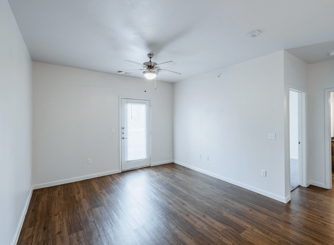 Unbeatable Value & Ideal Location!