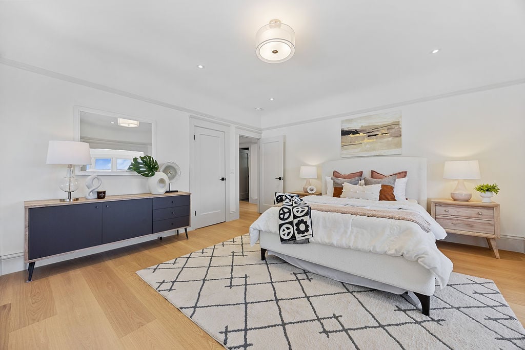 785 3rd Avenue · Photo 16