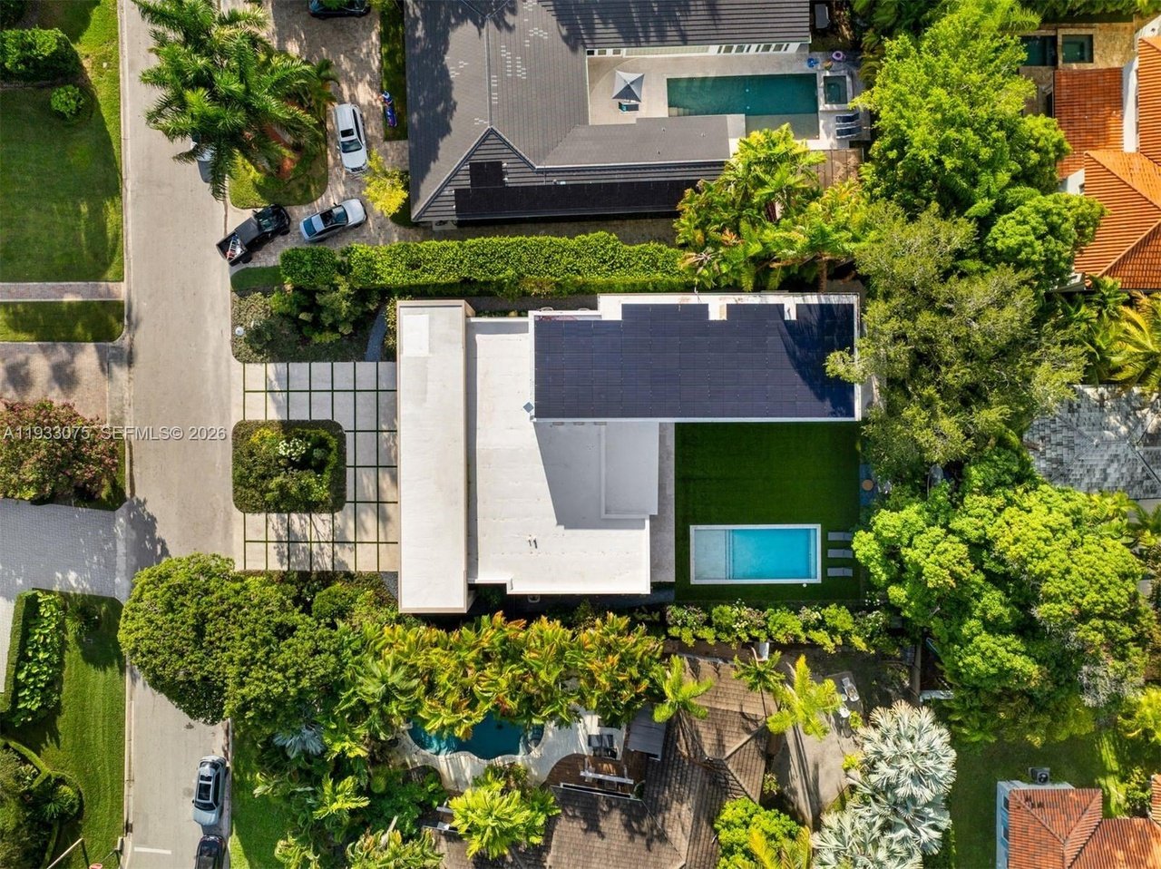 661 Melaleuca Ln