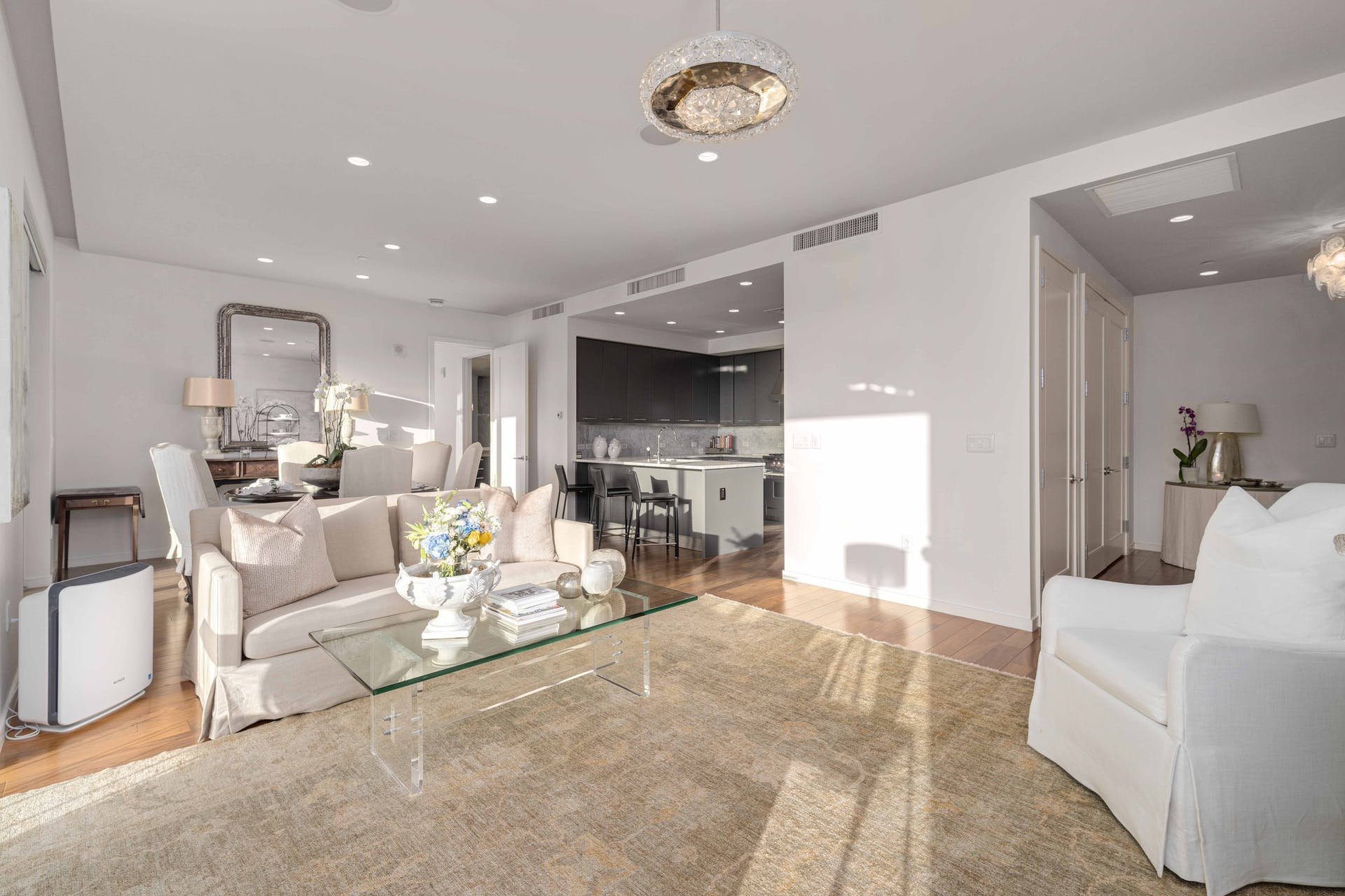 200 Congress Avenue #19AC