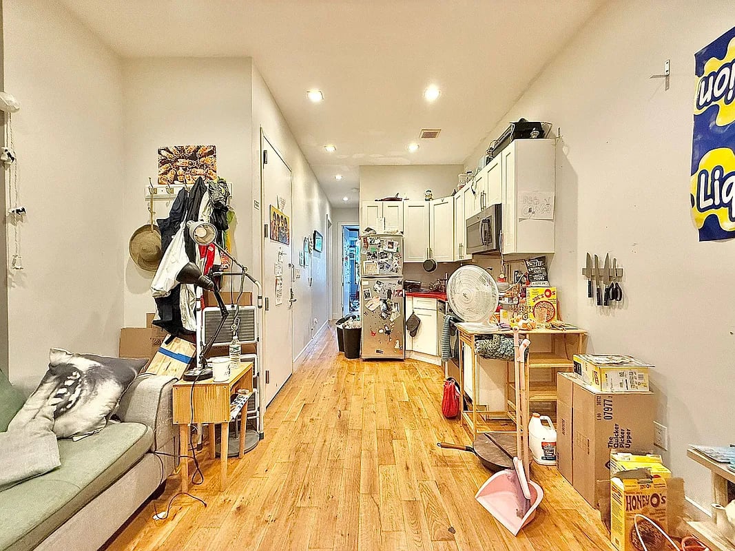 184 Suydam St 2L