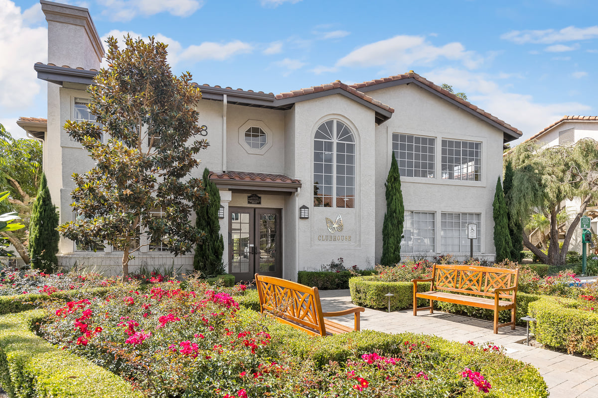 10 Corniche Drive D