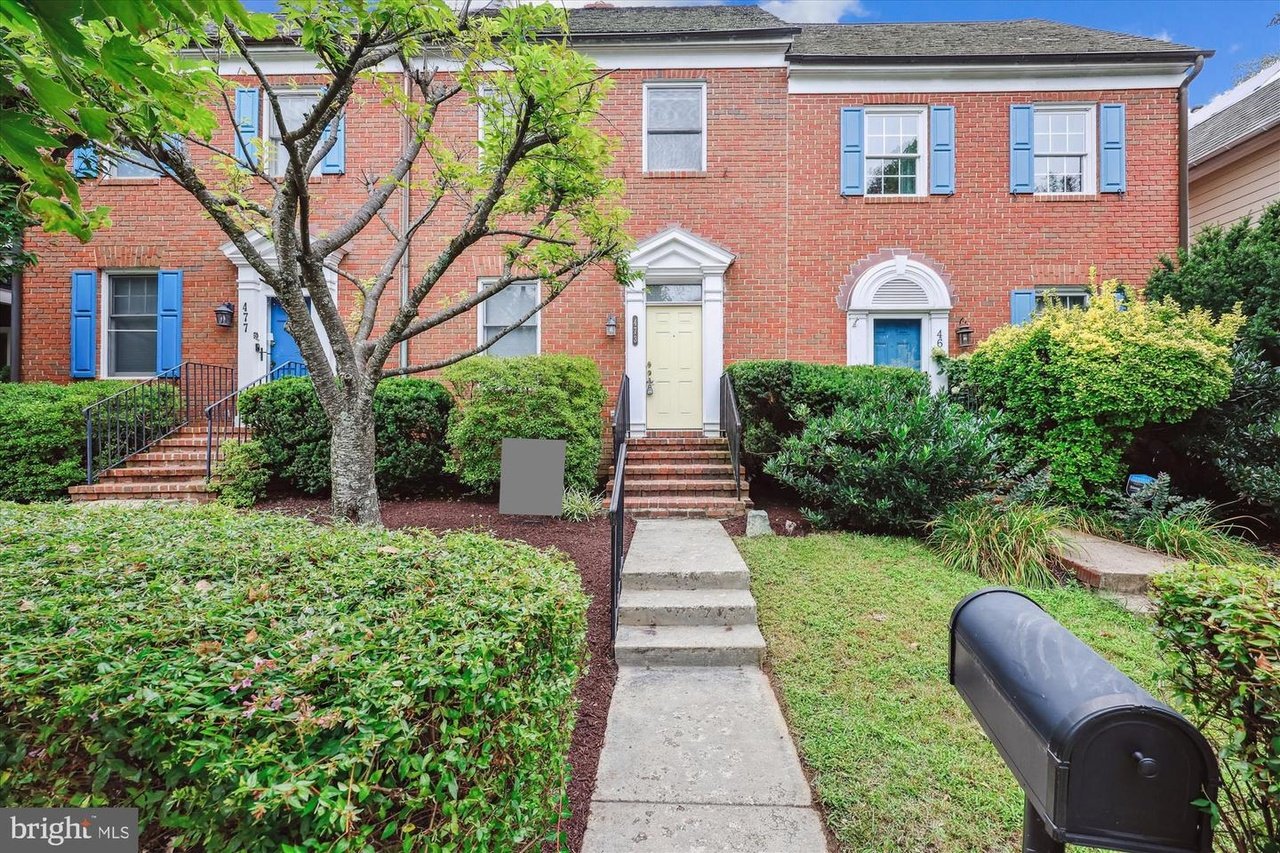 473 Tschiffely Square Rd