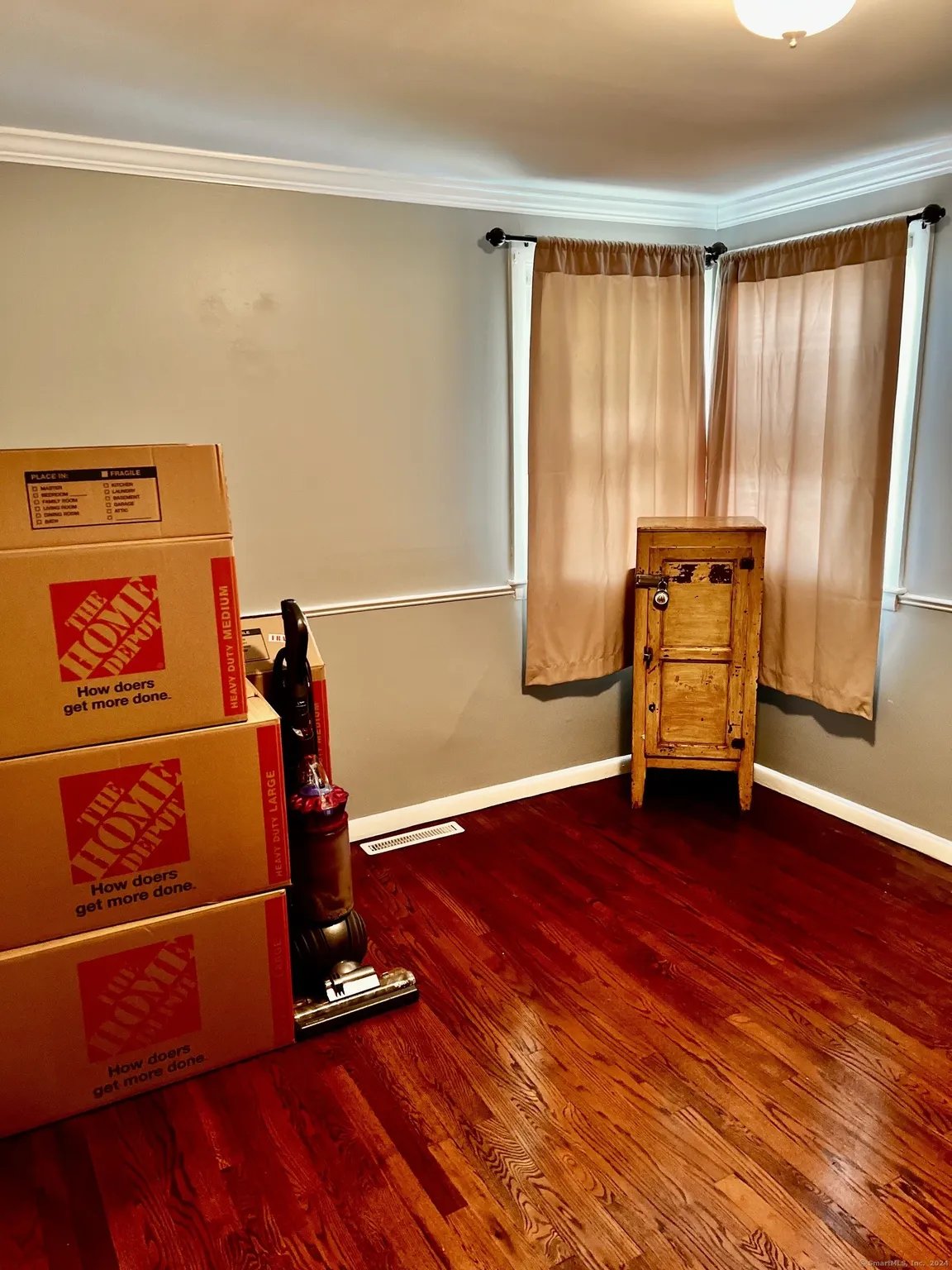 100 Mount Carmel Avenue