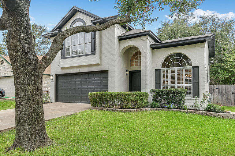 4513 Columbine DR