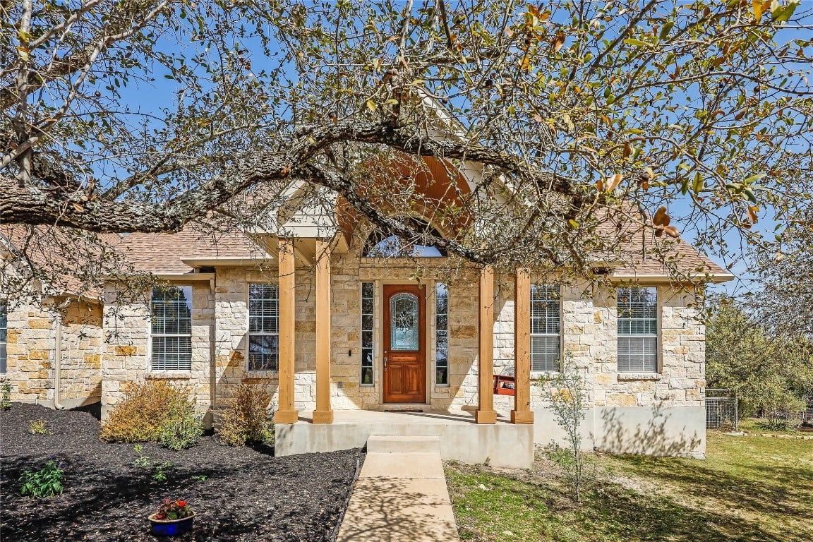 19900 Rancho Cielo Ct
