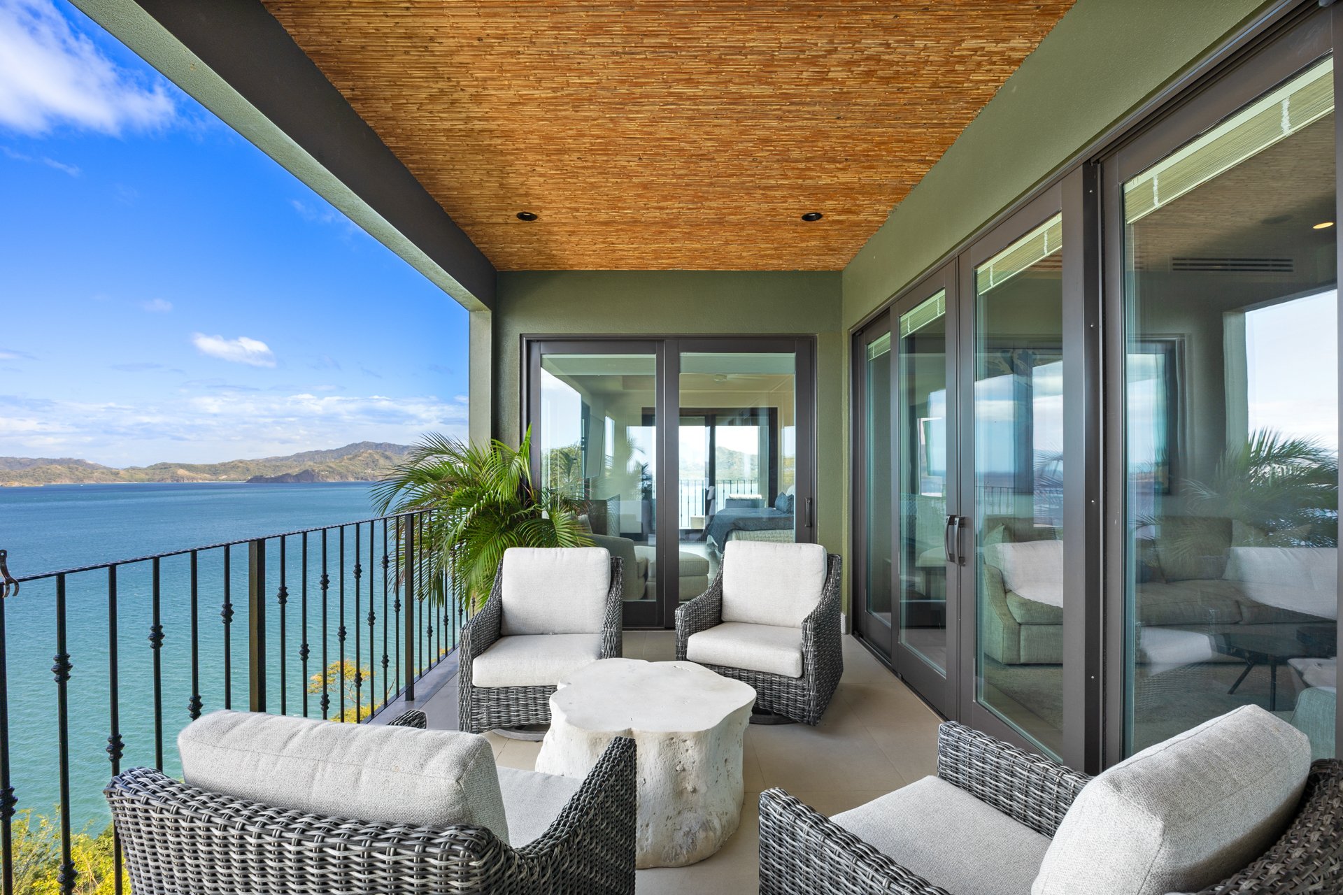 360 Splendor del Pacifico #502 | Stunning Oceanview Condo in Playa Flamingo