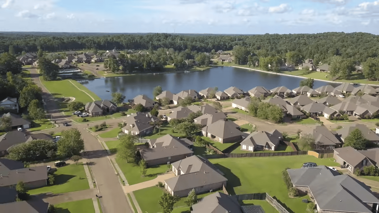 Stunning NEW HOMES for CHEAP in the BEST Neighborhood of JACKSON MS Suburb - BRANDON MS