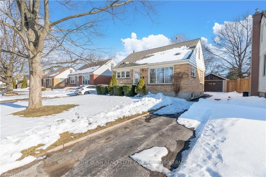 95 Stevenson Ave