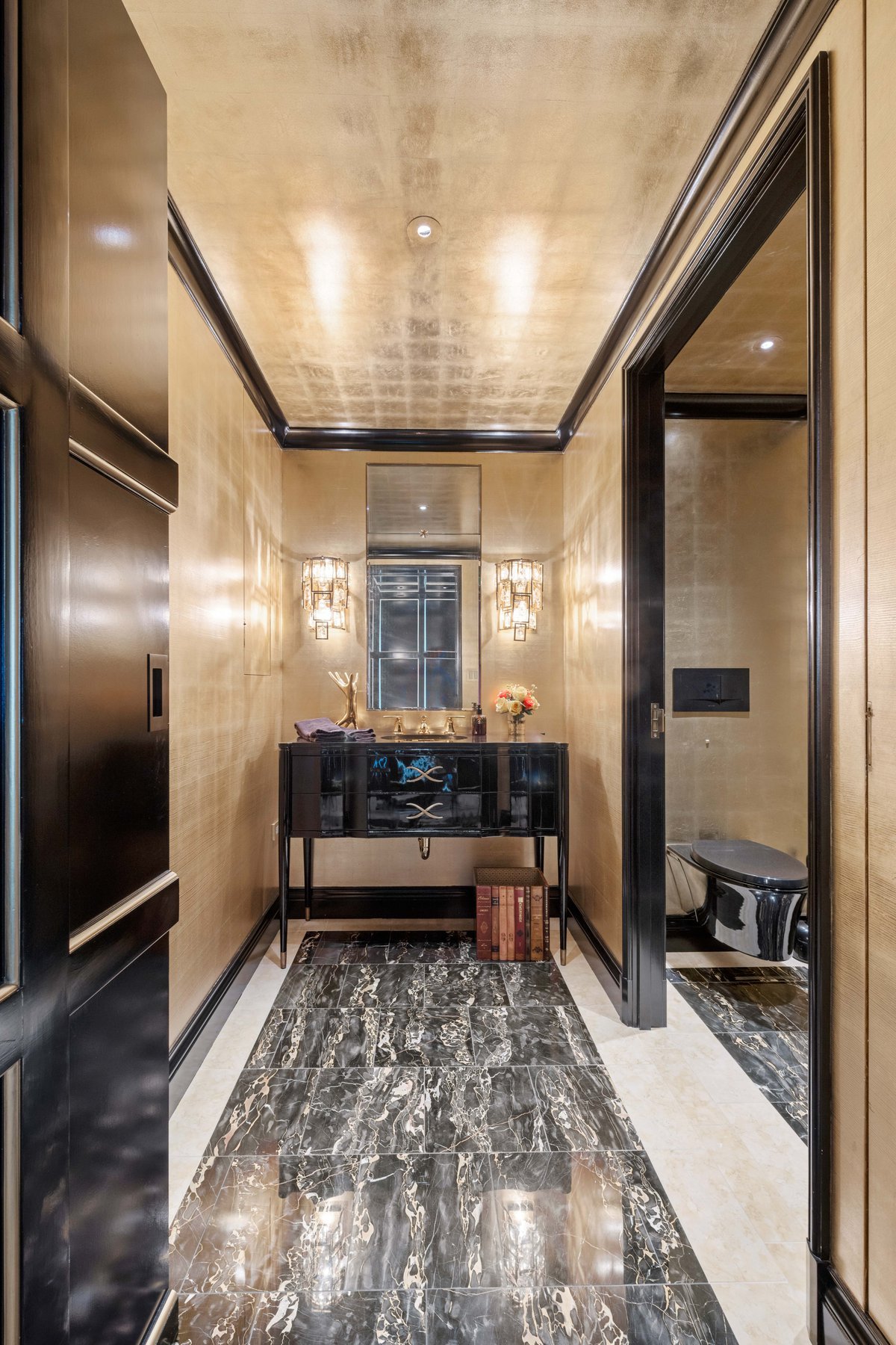 210 Central Park South, 11CD